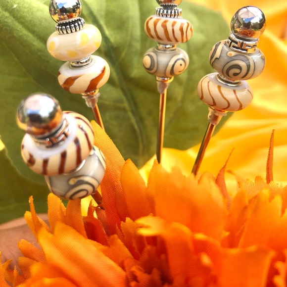 NWT, Handcrafted by A Charmed Life - Picture 2 of 3